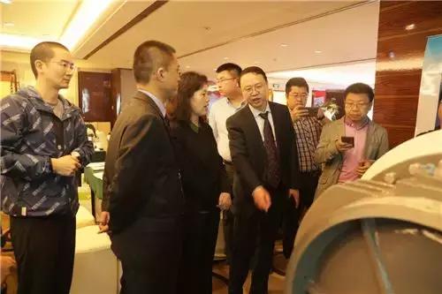 澶у瀷鍙戠數鏈烘柇璺櫒,鍙戠數鏈烘柇璺櫒鐢熶骇