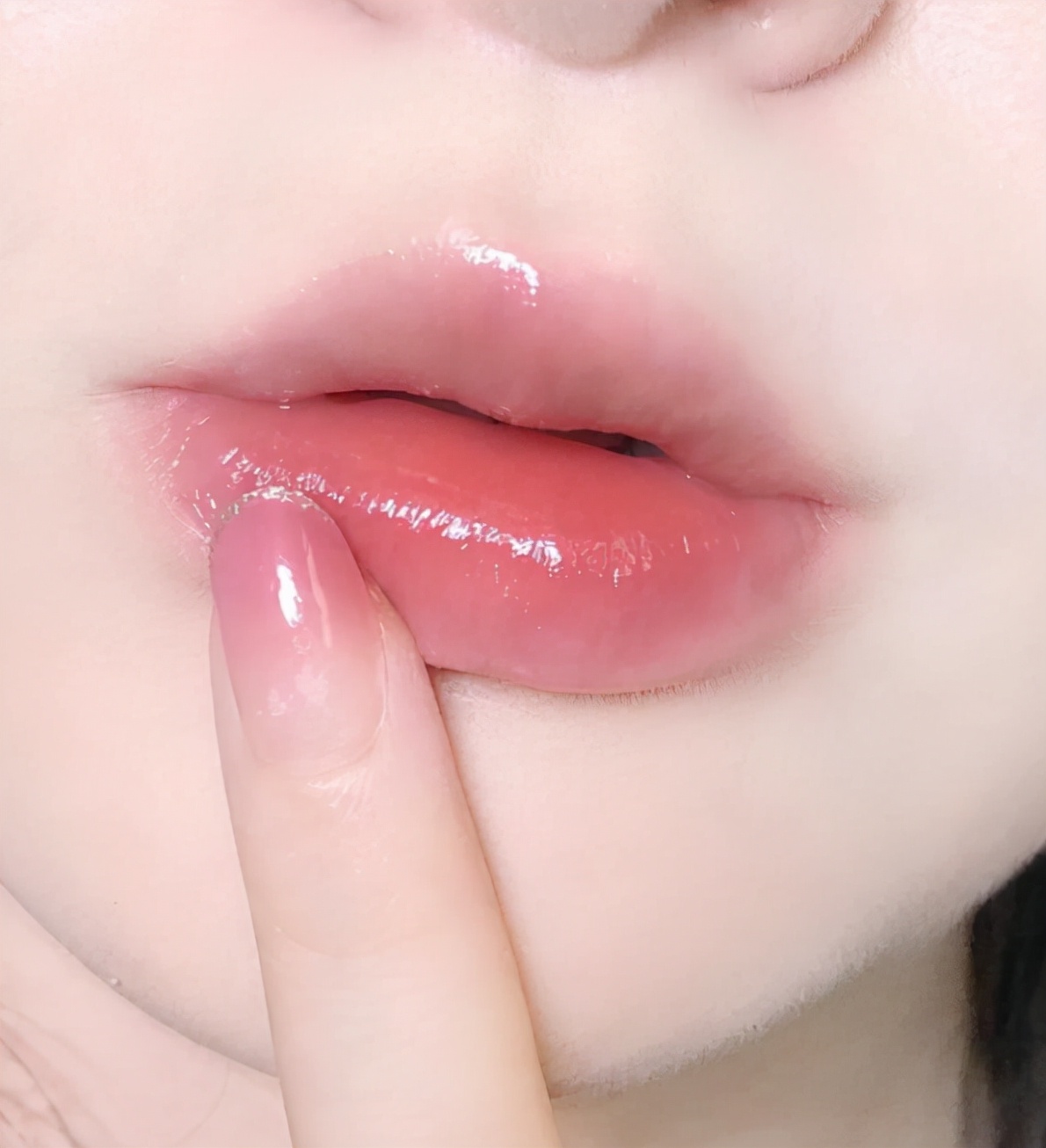 淡唇纹平价唇膏测评,淡唇色的润唇膏推荐