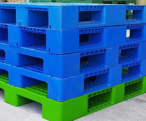 塑料托盘出口有什么要求,仓库专用塑料托盘怎么选