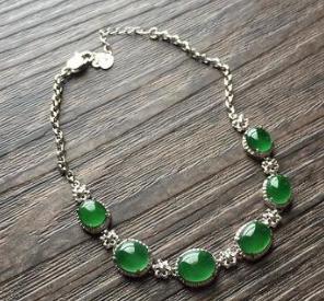 心理测试选图测什么挡了你的财路,心理测试护身符测出今年最大磨难