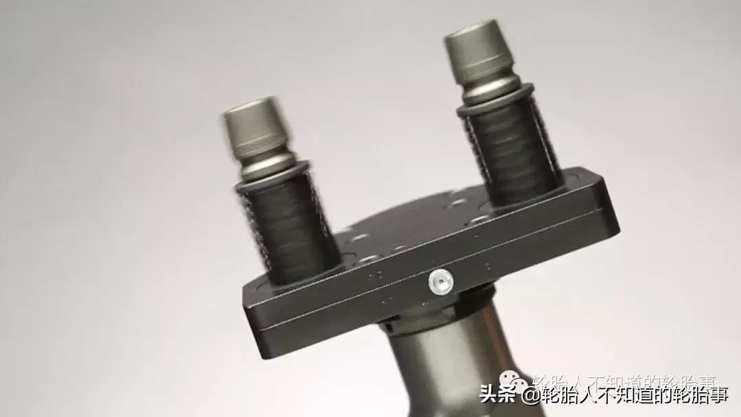 换轮胎神器制作,自制翻旧轮胎神器