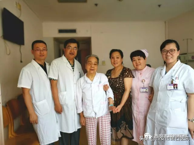 治疗老年子宫脱垂需多少钱,60岁以上子宫脱垂