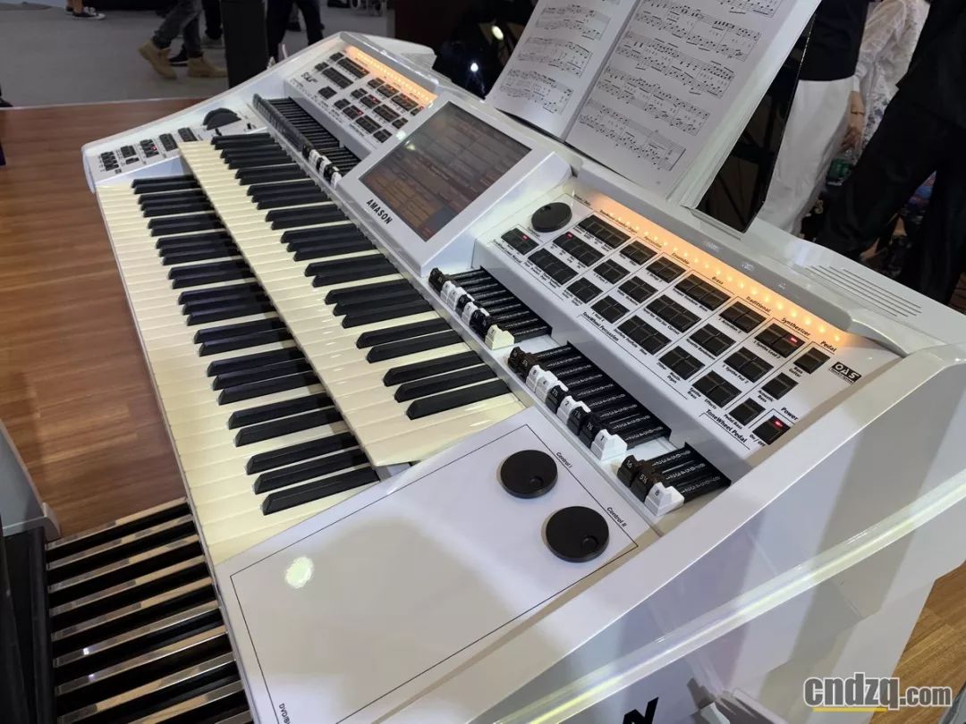 吟飞rs760怎么升级,上海乐展参展