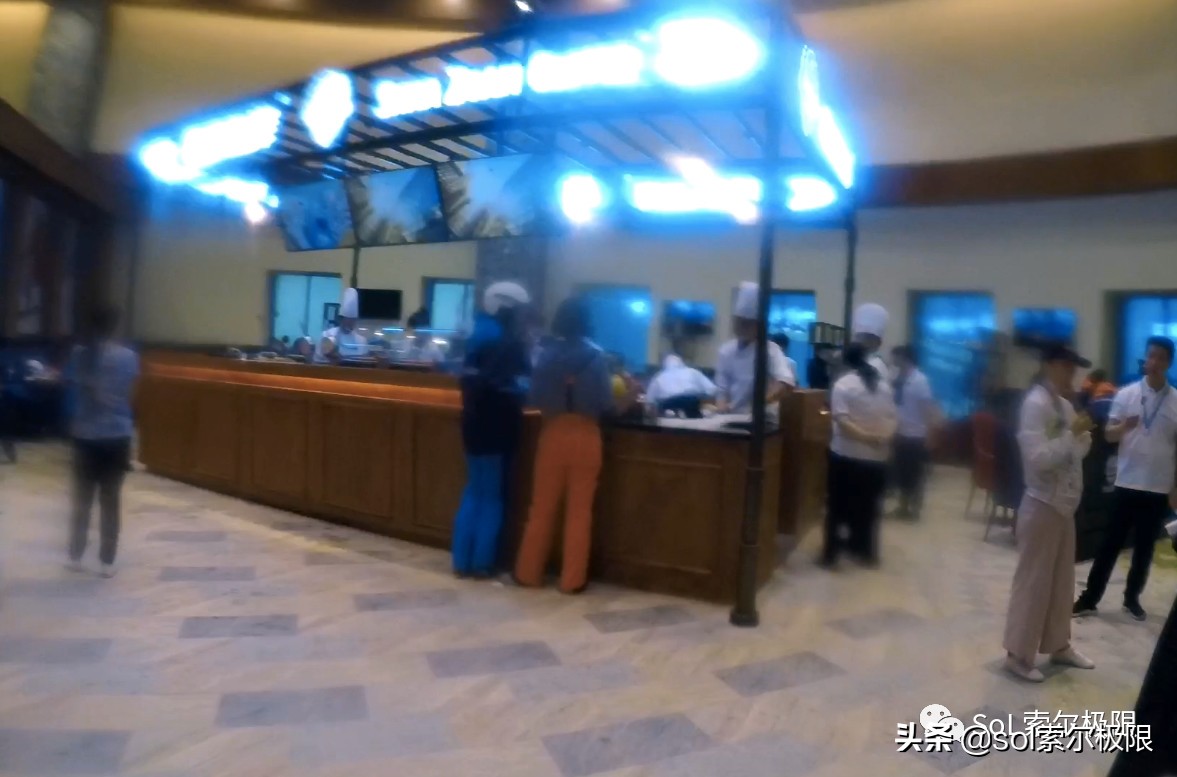 融创雪世界广州能滑多久,融创雪世界广州攻略视频