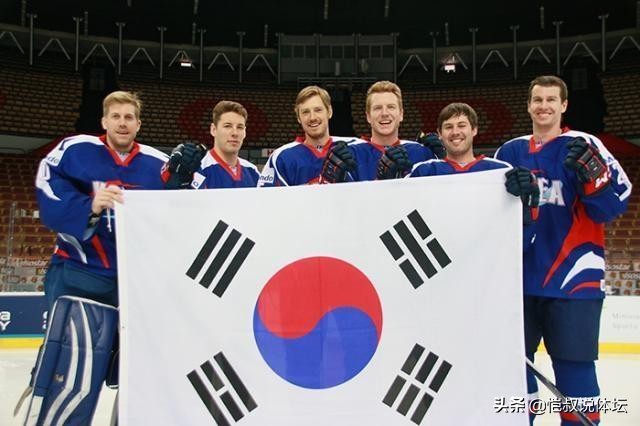 记者谈归化国脚,足协点名球员回应归化