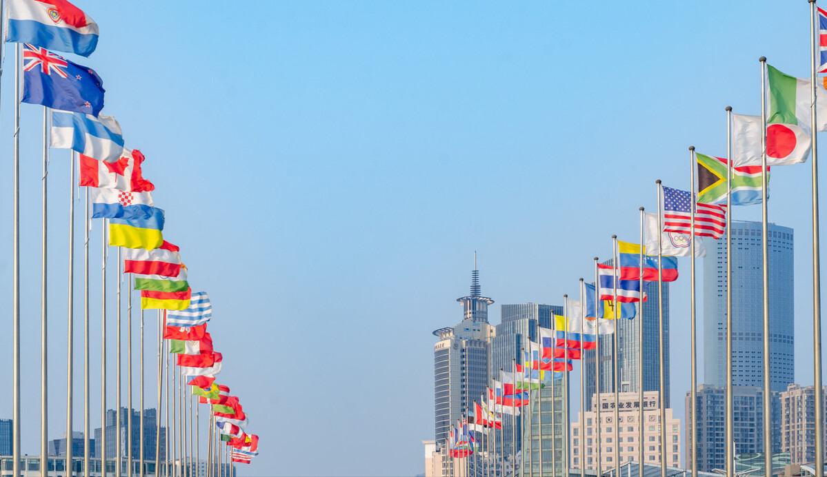 这次疫情对西方的看法,我们今年面临的疫情形势