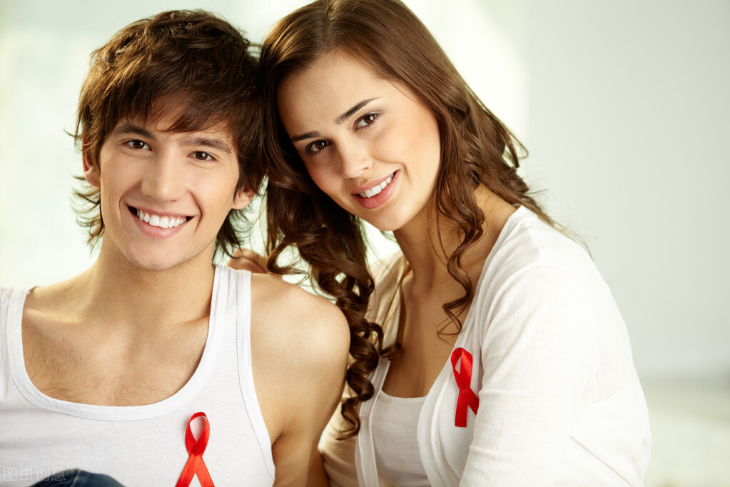 如果男生给你暗示女生要不要主动,面对男生的解释女生怎么回复