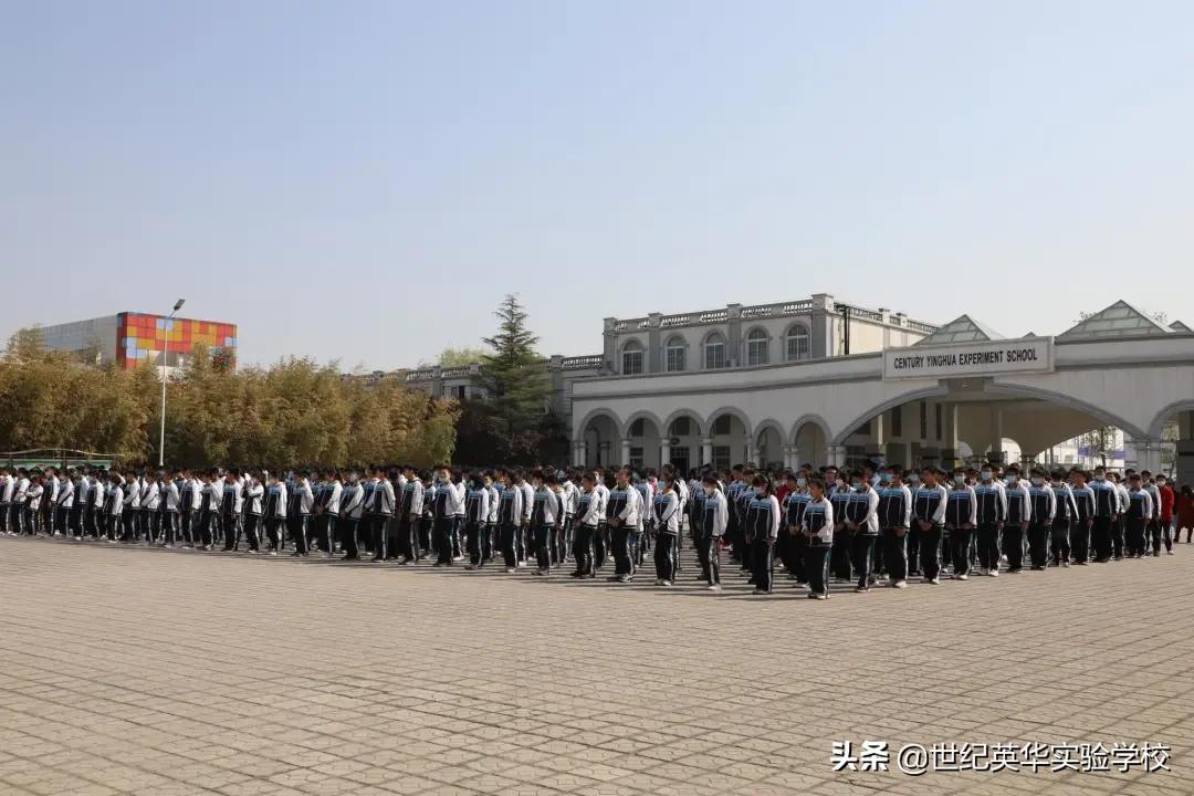 浜旀槦灏戝勾,浜旀槦灏戝勾鎵窞