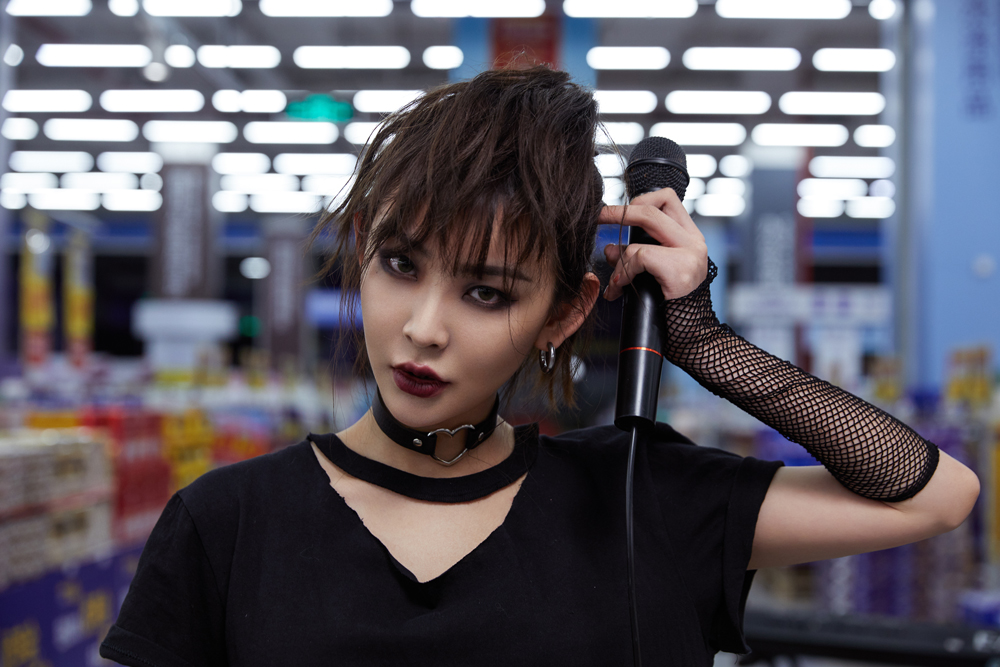 徐歌阳fakerock官方mv,摇滚女歌手爆火