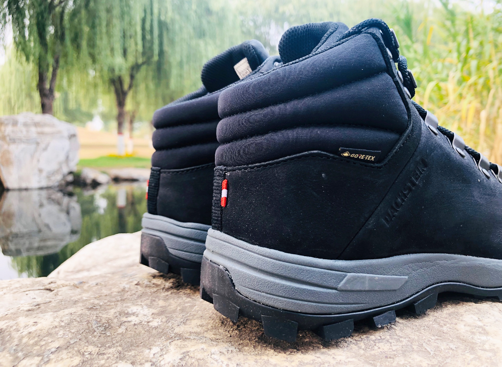 专业登山鞋达赫斯坦开箱！开启户外运动全新体验