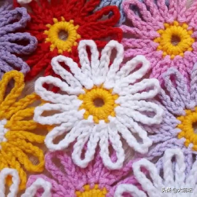 花边毛毯的钩编视频教程,凤凰毛毯的钩编花样教程