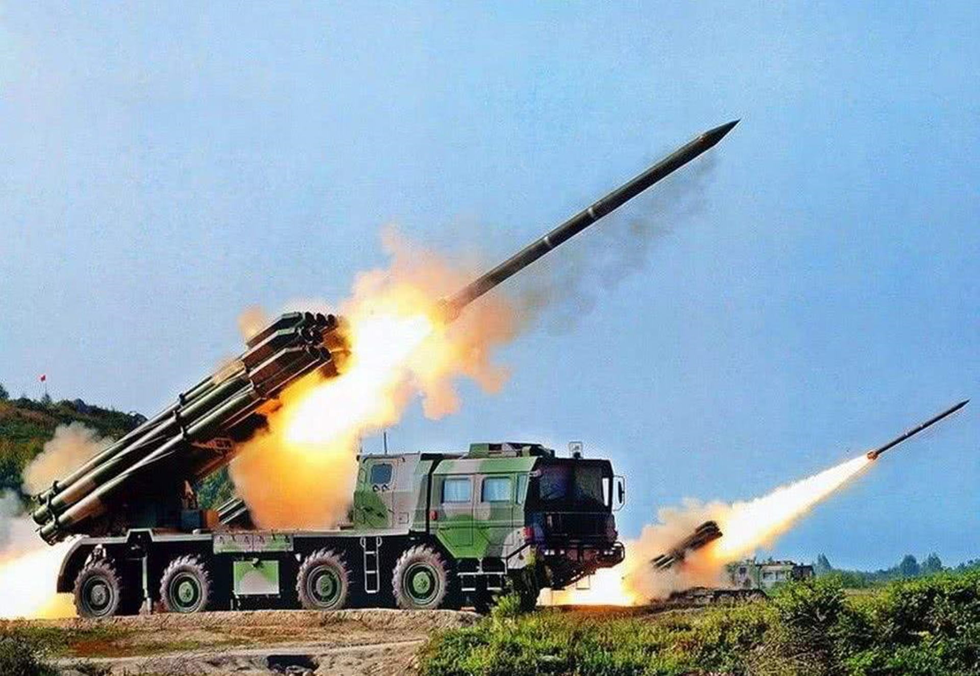 盘点中国*力暴**美学典范,除了“东风快递”,还有哪些*器武**装备?