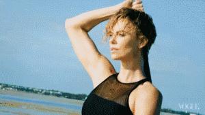 43岁大妈也能变小仙女,40岁还能美回20岁吗