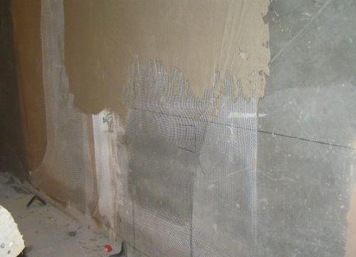 家里墙漆发霉用什么油漆修复,墙裂开发霉刷墙漆教程