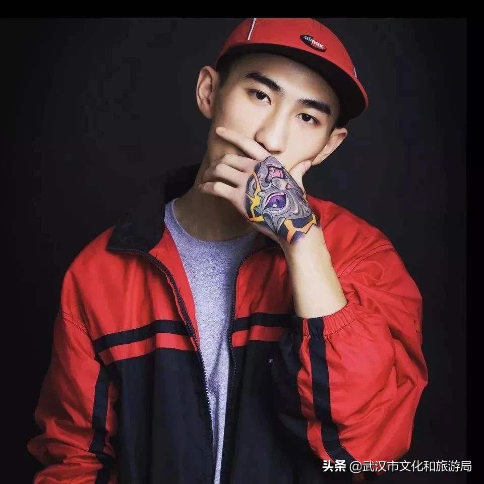 欢乐谷音乐节武汉黄明昊,欢乐谷玛雅海滩黄明昊