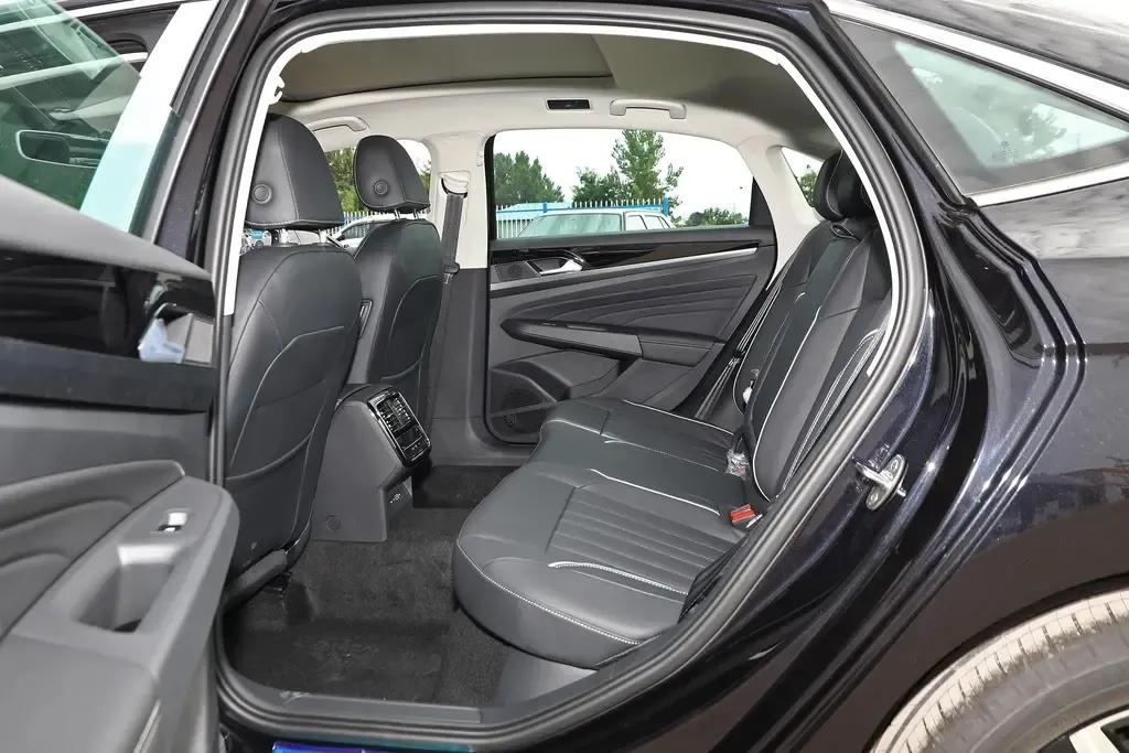 2022款帕萨特吐槽点,2022款全新帕萨特值得买吗