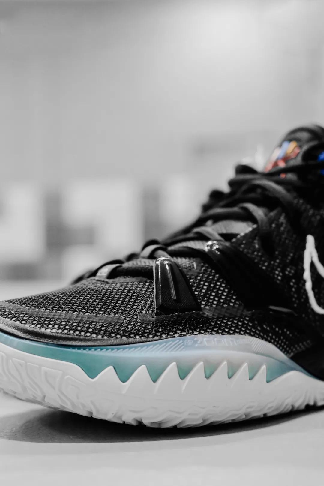 欧文七代变向如何,欧文领跑7代测评