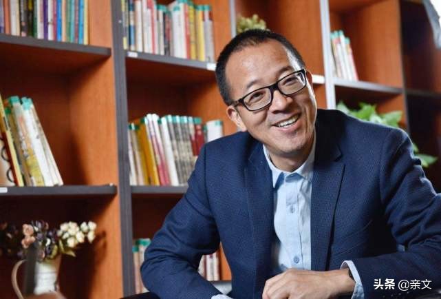 中国最成功的母亲,儿子被北大开除,她帮儿子下海创业成百亿富豪