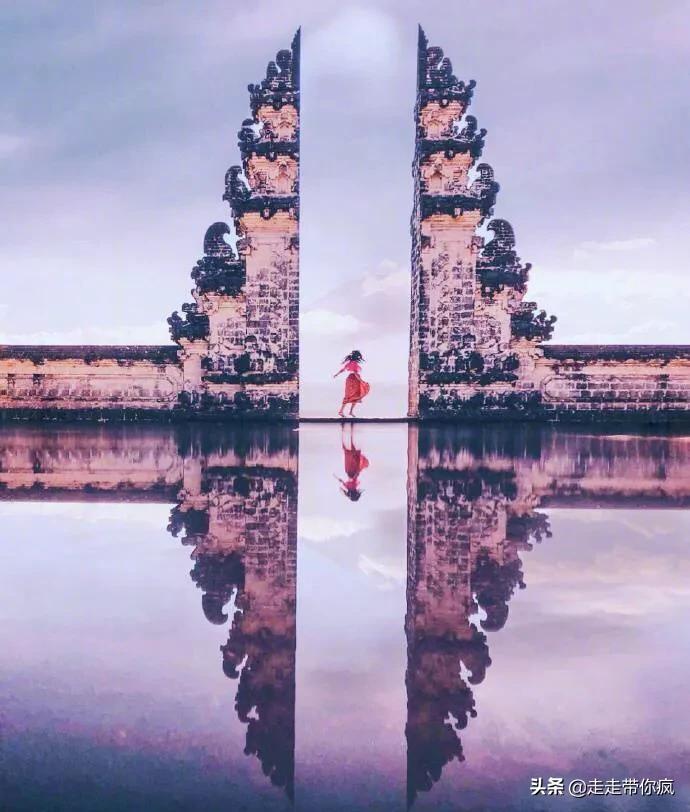 世界十大最美旅游地,最想去的旅游地方英文