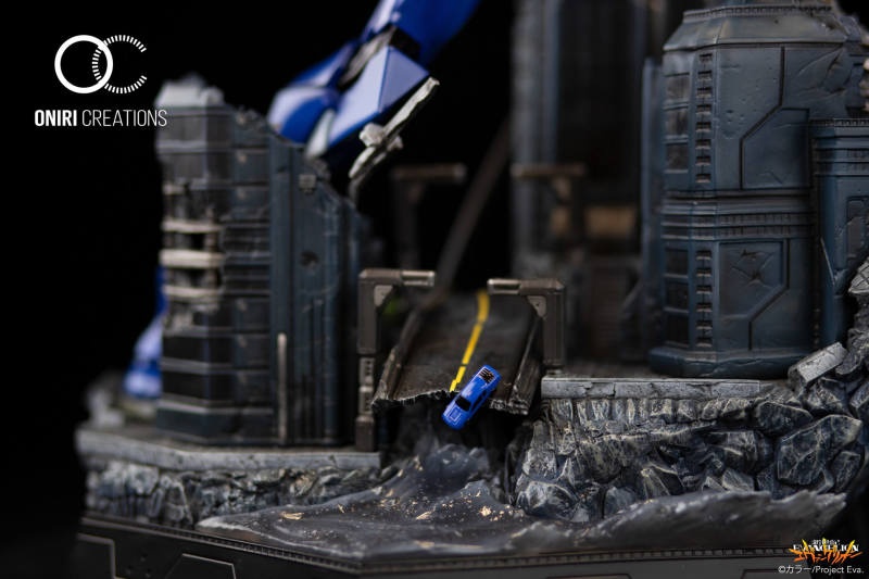 《新世纪福音战士》TV版「零号机改–穿越太空」