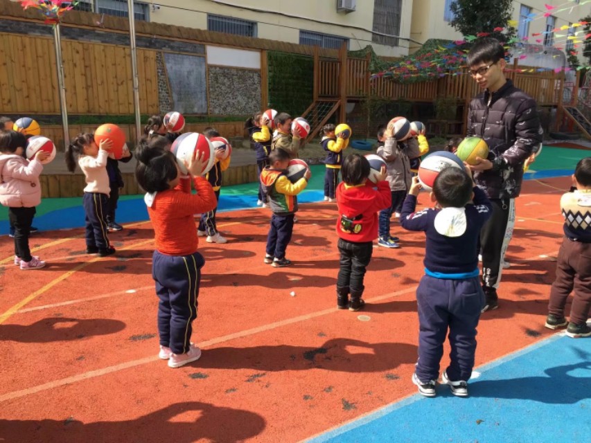 幼儿篮球基础教学的作用,浅谈开展幼儿园篮球的教学的方法