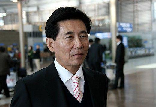 德国教练新战术,德国主帅勒夫鲁能