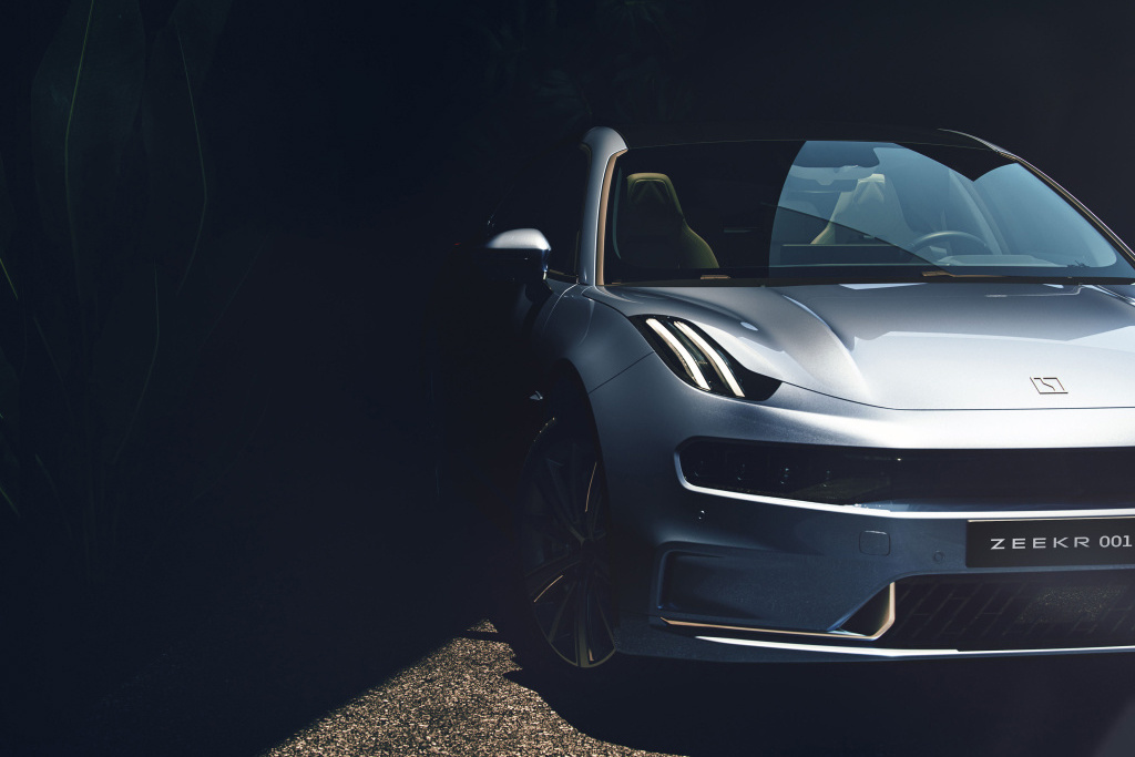 入门即巅峰选长续航双电机WE版就够了极氪001购车手册