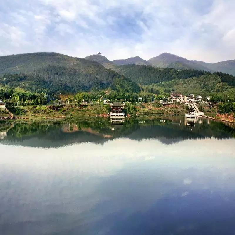 暑期玩水清凉攻略,超清凉这里有一份夏天玩水攻略