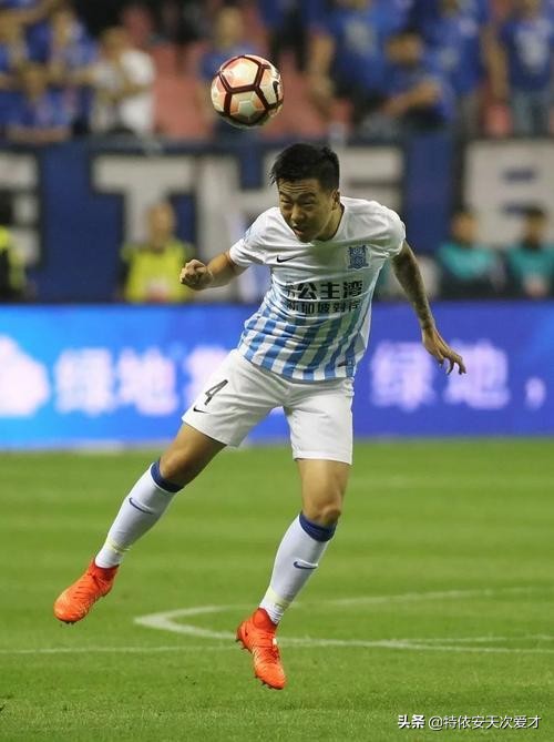 北京足球历任球员,北京球员打野球