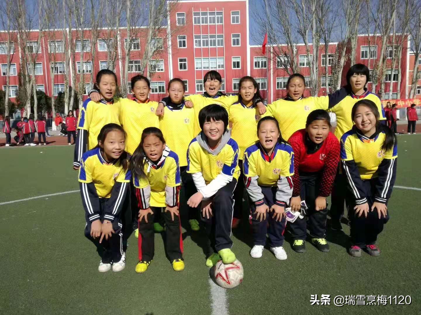 新城子街第一小学足球比赛,新城区足球联赛小学组冠军