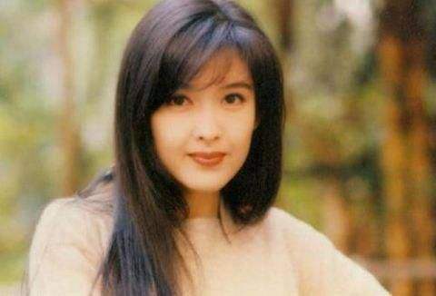 我们都被她的盛世美颜所骗！原来她的人生比宫斗剧还跌宕起伏……