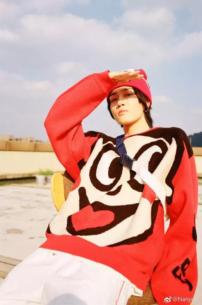 旺仔、柯达、汰渍都卖衣服啦！老品牌如何让年轻人嗨起来？