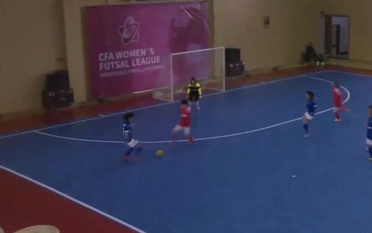 足球五人制裁判跑位,五人制裁判跑位