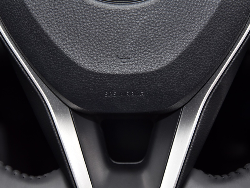 卡罗拉开车体验,丰田卡罗拉5000公里维护