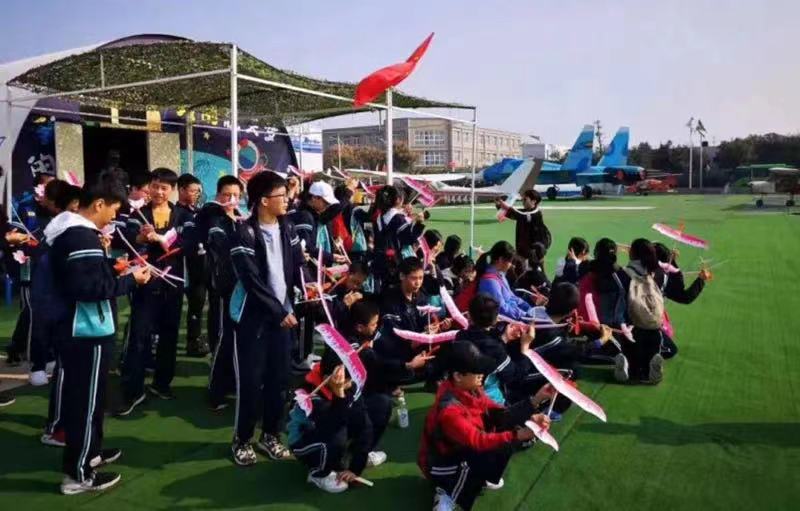 科创班、人工智能班、航天班、创新思维班......西安这些高中的特色班都教啥?