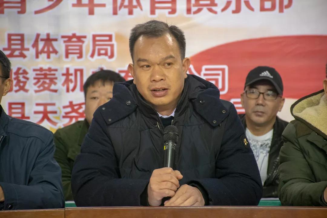 大手拉小手心连心公益活动,大手牵小手传递爱共成长公益活动