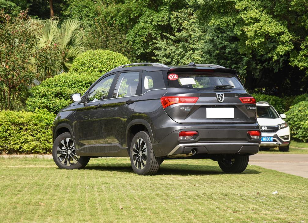 国产最省油7座suv推荐前十名,家用7座suv哪款车最实用