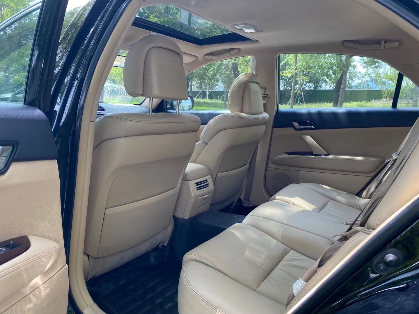 10年丰田锐志值多少钱,10年丰田锐志