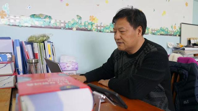 感动支教老师视频,感动无数人的支教老师