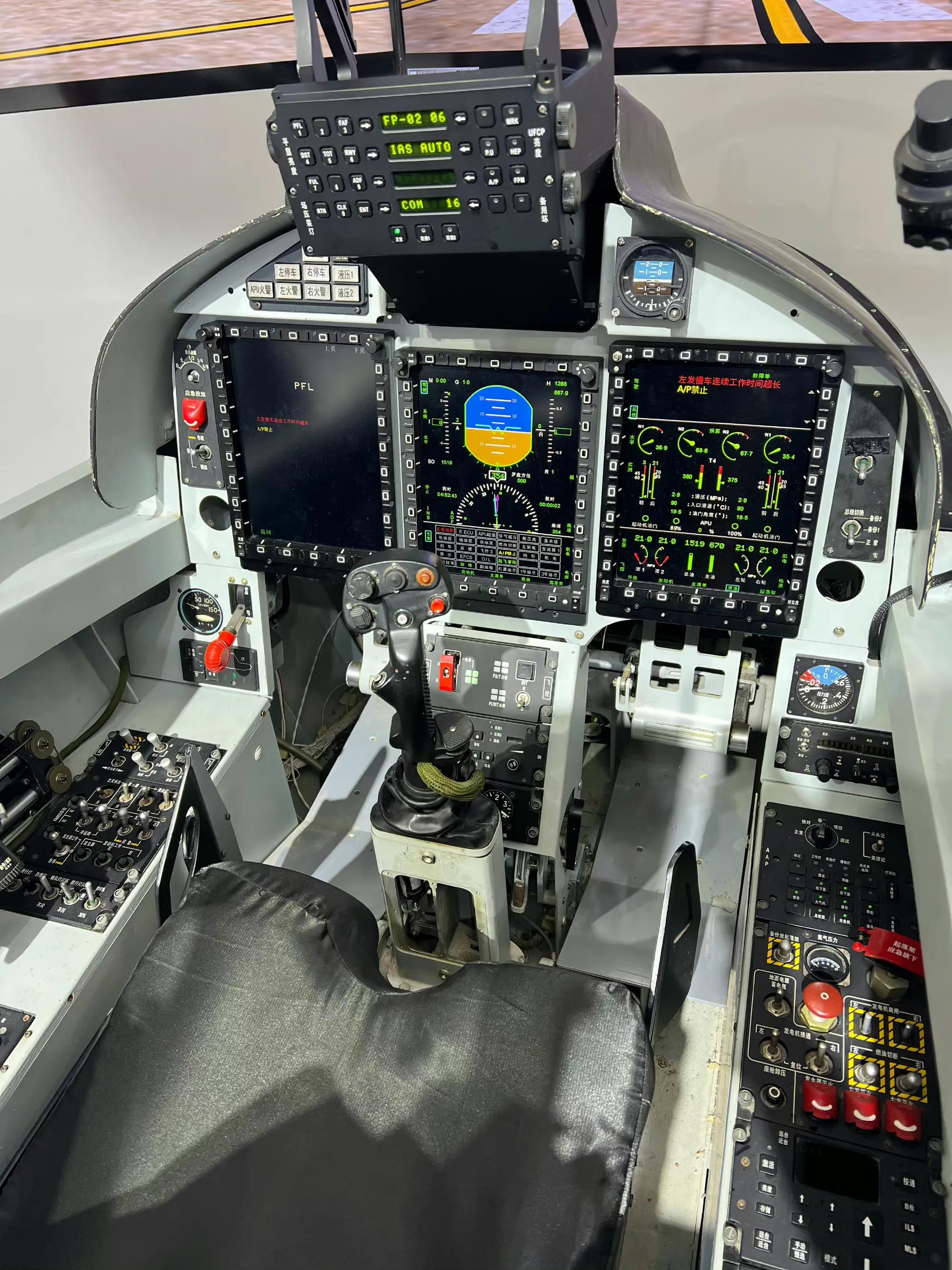 猎鹰高级教练机飞行视频,我的世界猎鹰对地攻击机