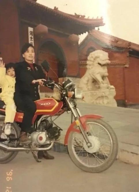 鍥涢腑cp鐗垫墜鍔ㄥ浘,鍥涢腑cp瀹為敜