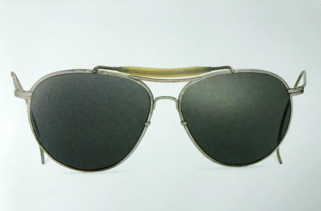 眼镜的百年发展史,一图看懂眼镜发展史