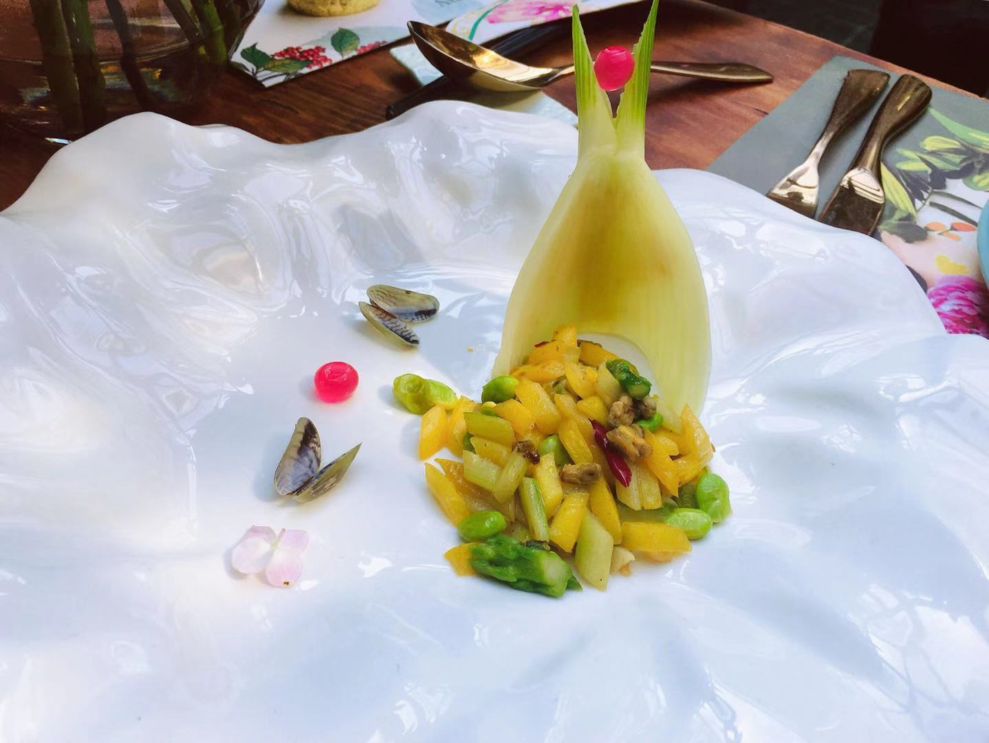 大隐于市的DeepRed深红别院，岁月静好