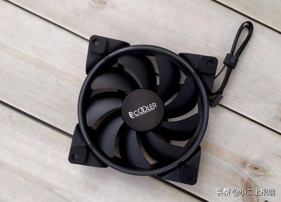 搞机日记:炎炎夏日,给你的CPU降个温吧