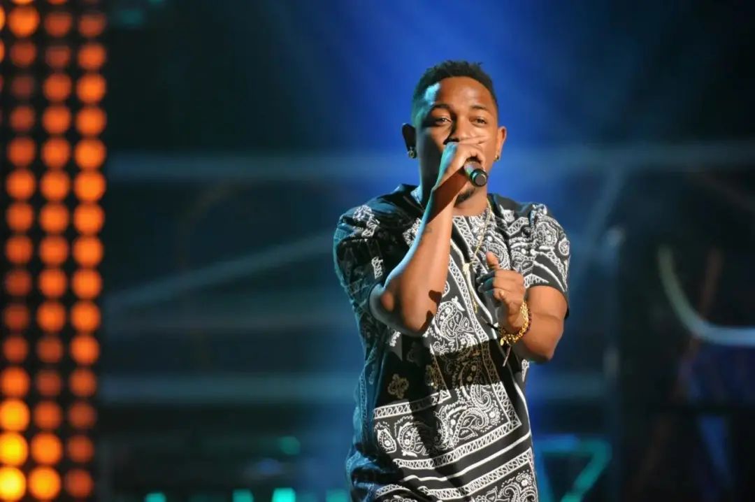 爱抽万宝路吉他,万宝路葡萄爆珠细烟