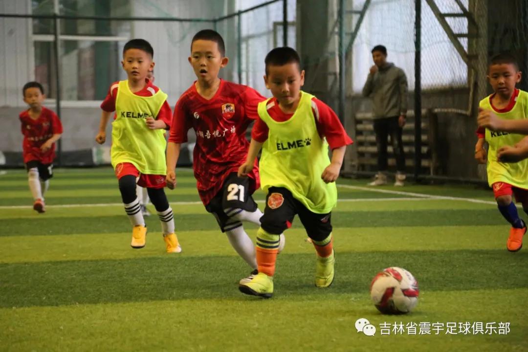 快乐童年,足球相伴!——震宇足球俱乐部“超级比赛日”精彩瞬间