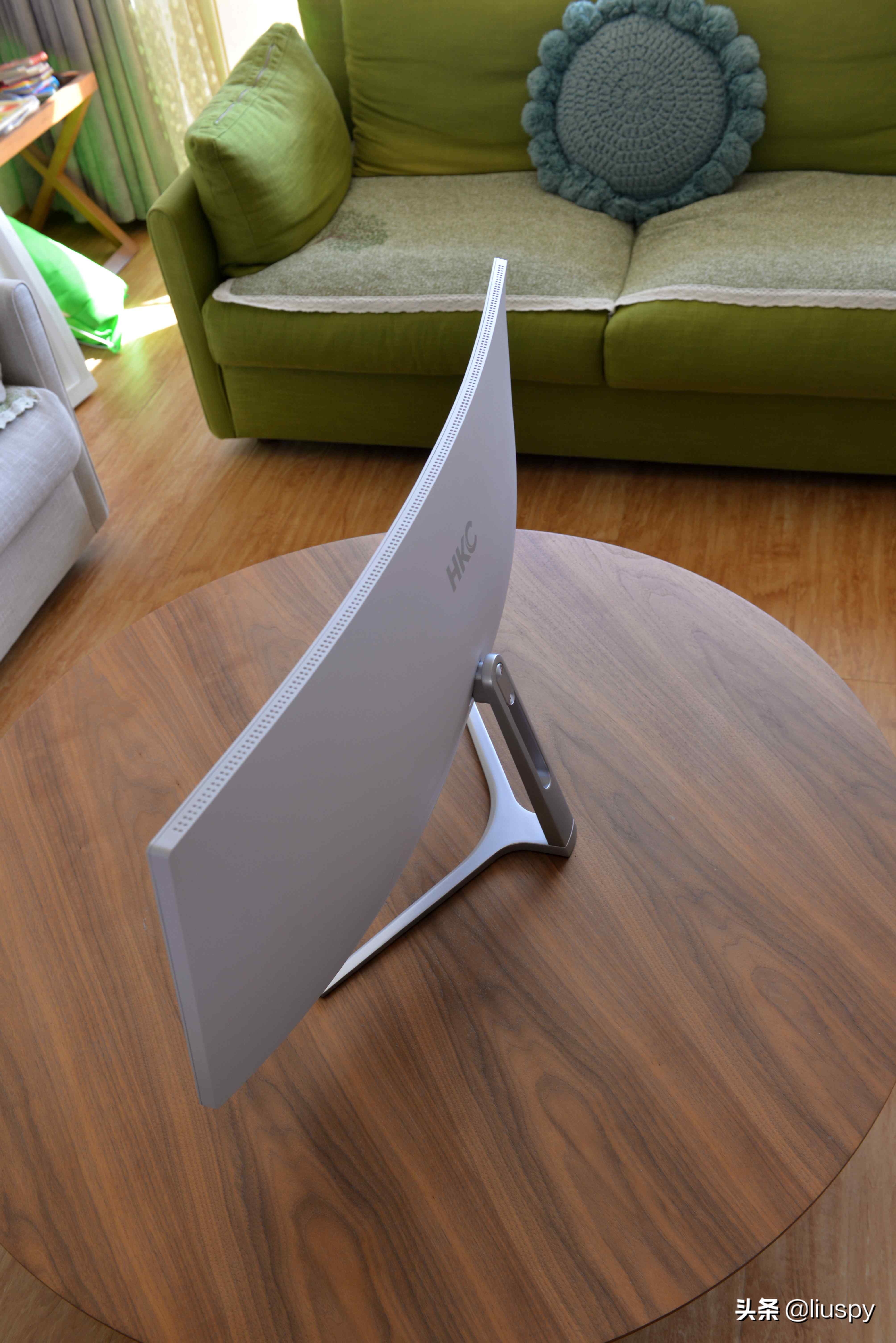 hkc34寸cg343u带鱼屏显示器评测,便宜显示器30寸