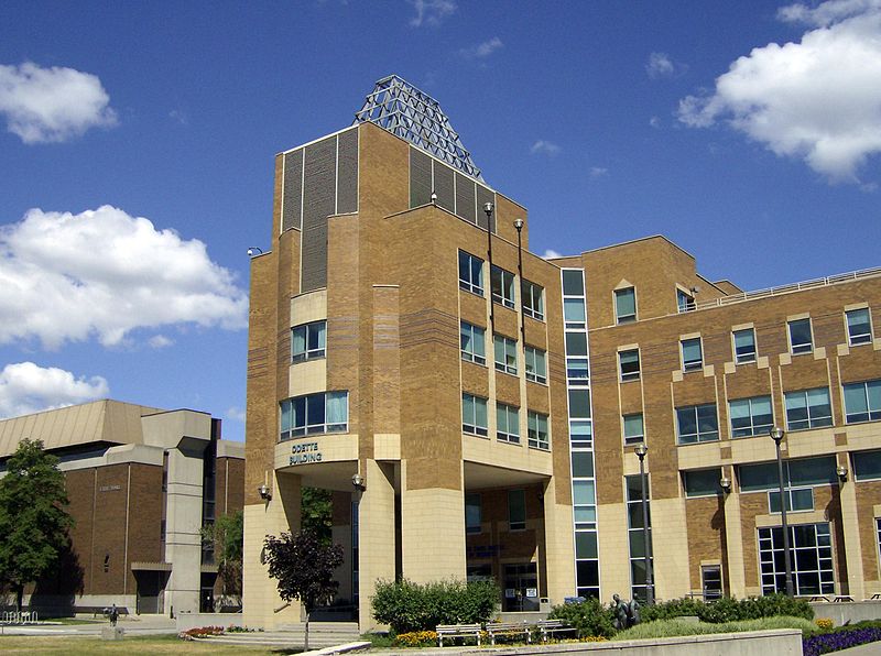 纽芬兰纪念大学排名榜,纽芬兰纪念大学在哪