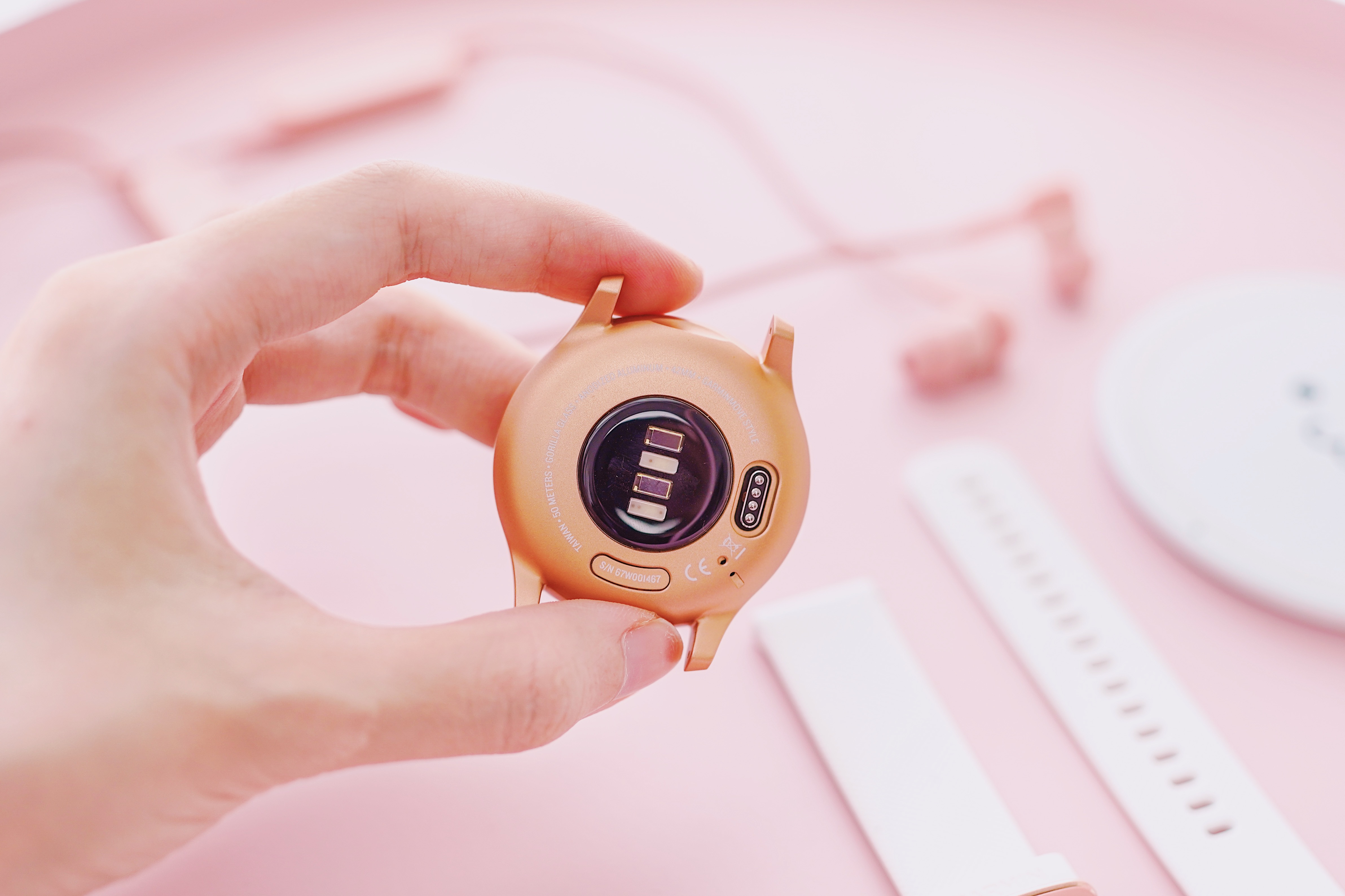 佳明发布新款智能手表garminmove,时尚与科技的碰撞带来了无限惊喜