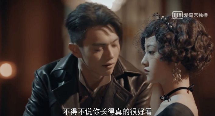 ​年轻人！玩这么大？但这不应该是女主手里拿着的戏码吗？